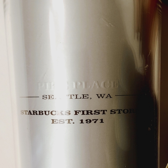 Tall Starbucks 1971 Pike Place 16 oz Thermal Lidded Travel Cup - Picture 11 of 12